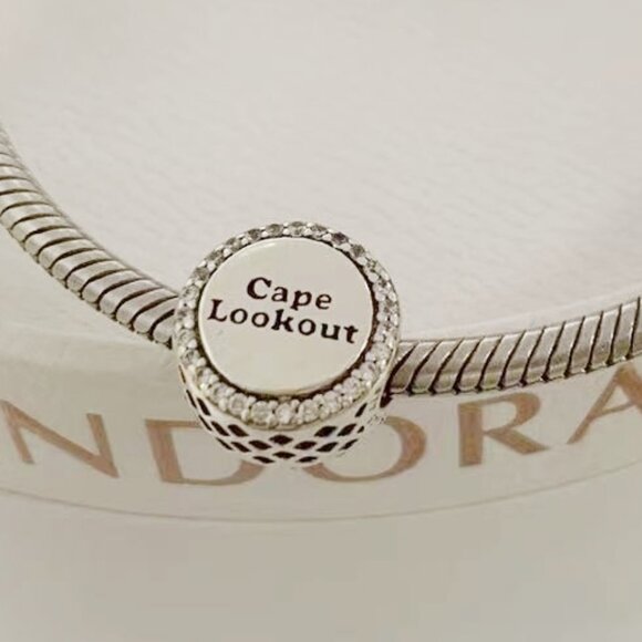 Pandora Cape Lookout Exclusive Charm Bead - Picture 2 of 2